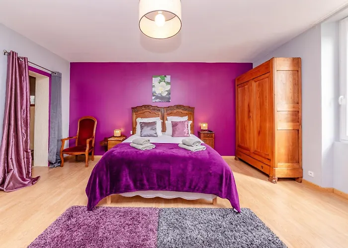 빌라 Larmes - Spacieuse - Piscine - *