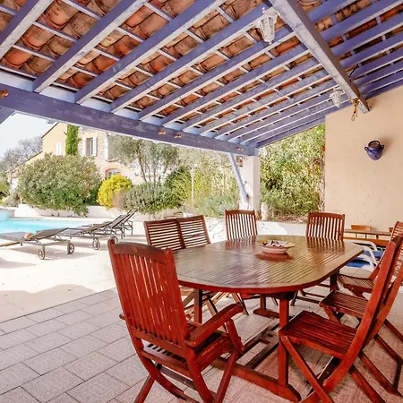 Villa Larmes - Spacieuse - Piscine -