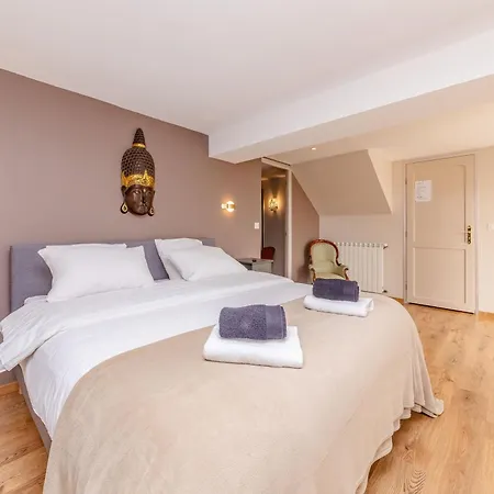 Larmes - Spacieuse - Piscine - * Puybegon