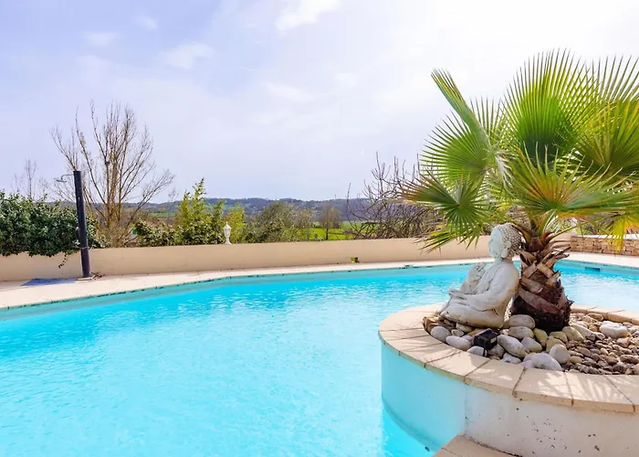 Larmes - Spacieuse - Piscine - Villa *