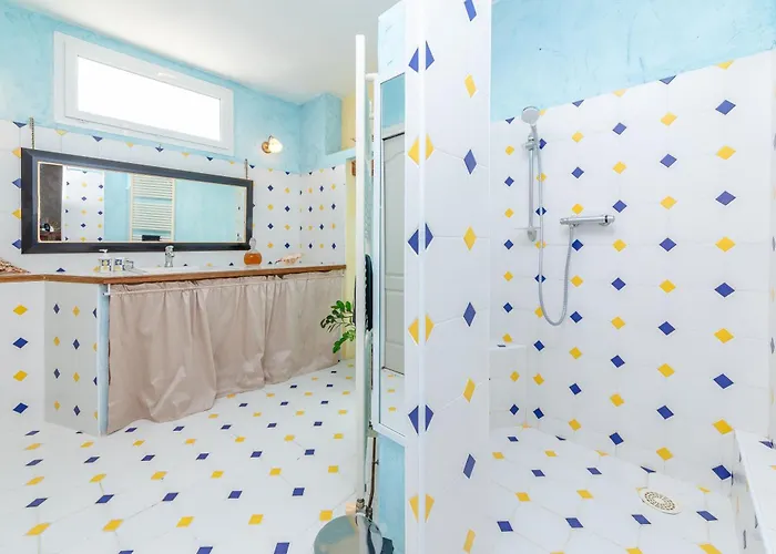 Villa Larmes - Spacieuse - Piscine - Puybegon