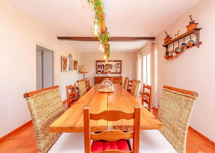 Larmes - Spacieuse - Piscine - Villa *