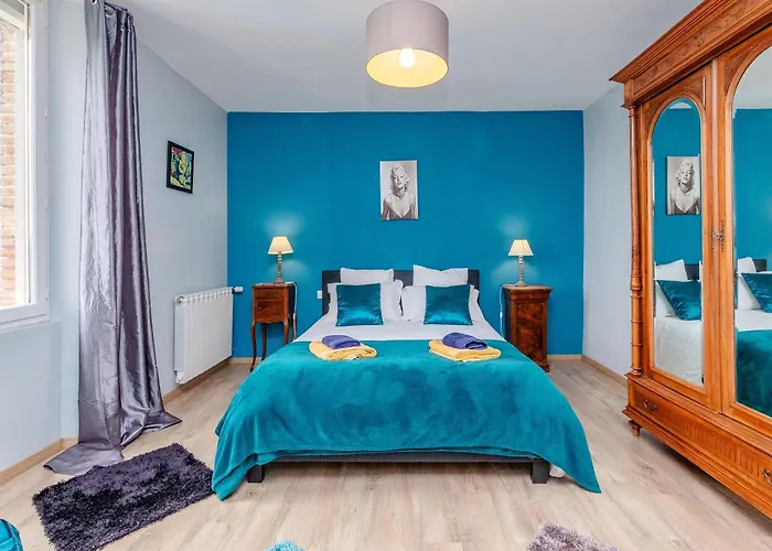 Larmes - Spacieuse - Piscine - Villa Puybegon